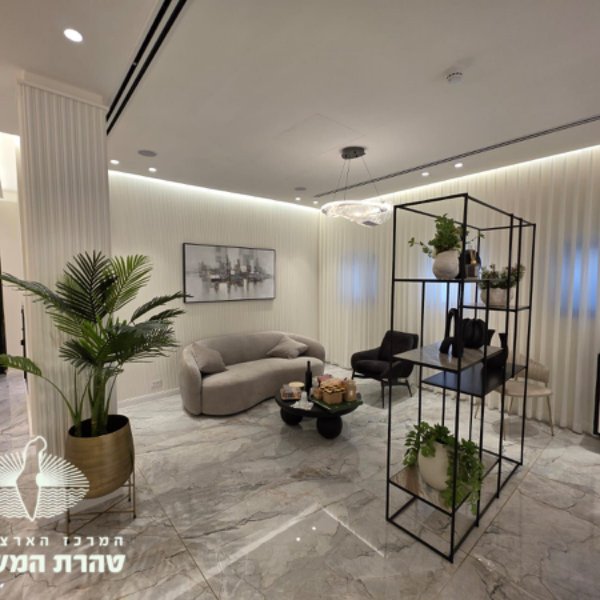 gallery picture